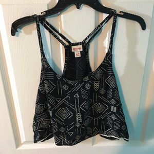 TRIBAL PRINT CROP TOP